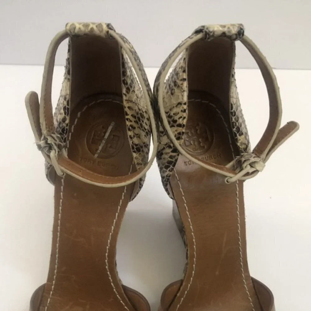 Tory Burch Wedge Heels Shoes 10M Sandal Platform Leather Camel Snake Skin.